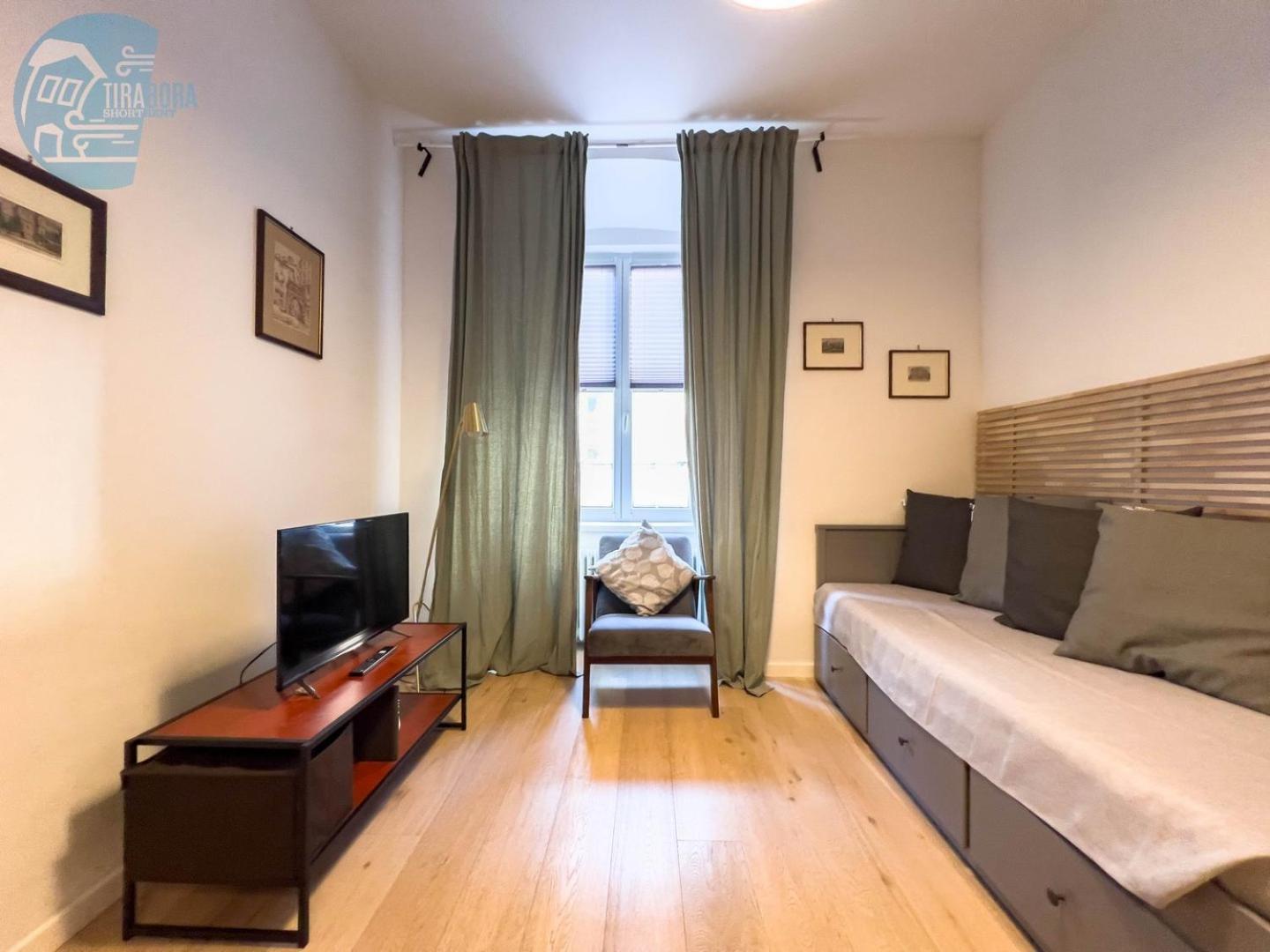 Ferienwohnung Imbriani 4S Tirabora Short Rent Triest Exterior foto