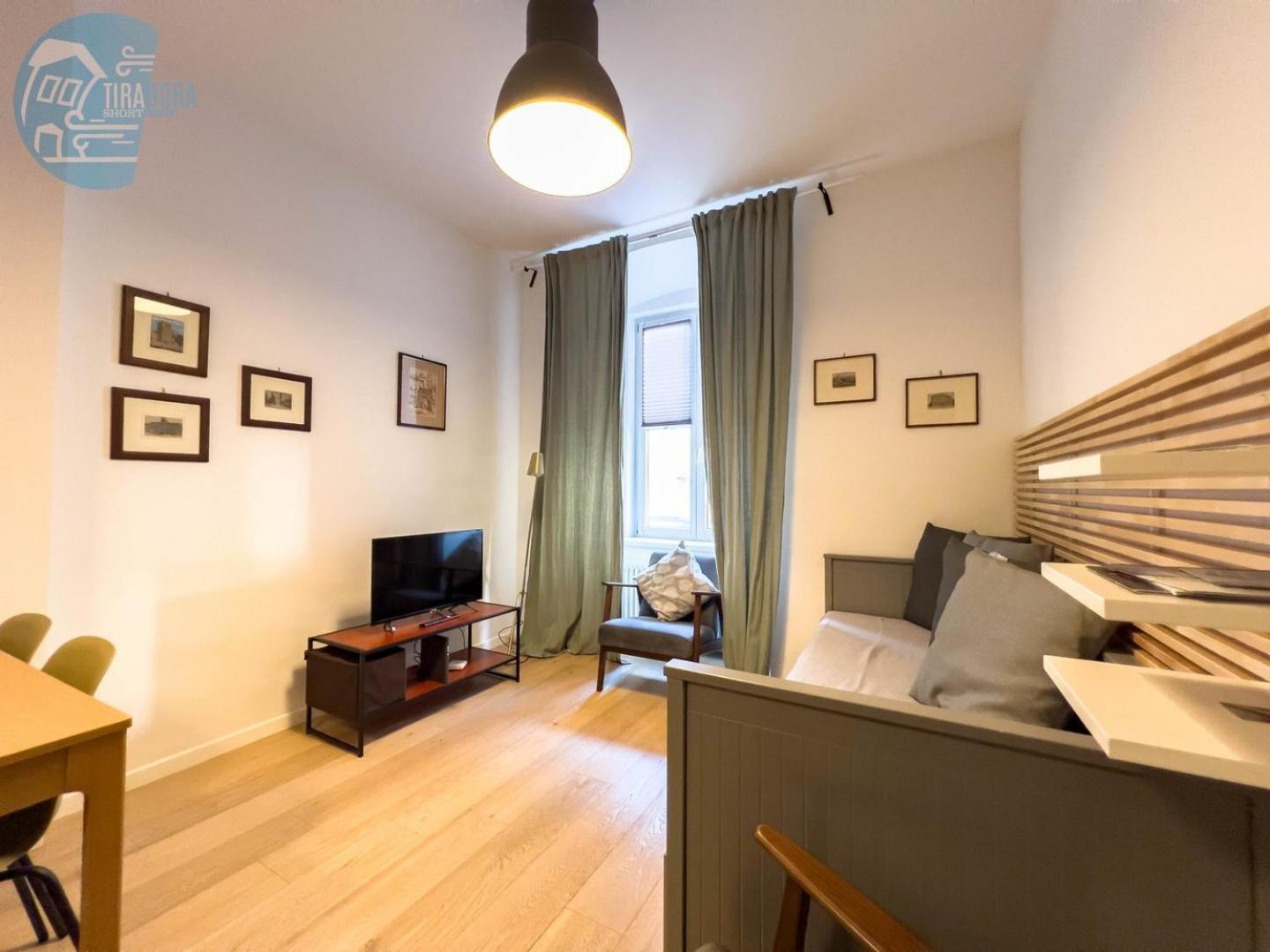 Ferienwohnung Imbriani 4S Tirabora Short Rent Triest Exterior foto